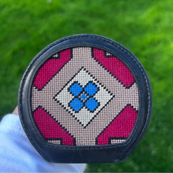 Vintage Hand Mirror with a Traditional Bulgarian Shevitsa Needlepoint design - Picture 1 of 5